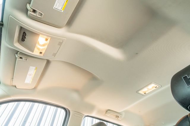 Used 2012 GMC Sierra 2500 SLT w/ SLT Convenience Package image 21