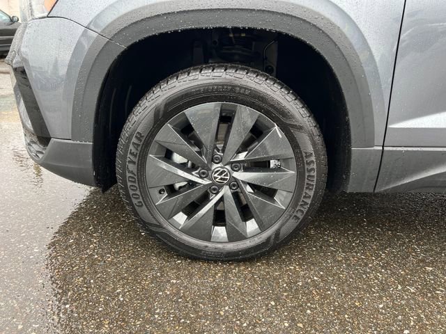 Used 2024 Volkswagen Taos S FWD image 30