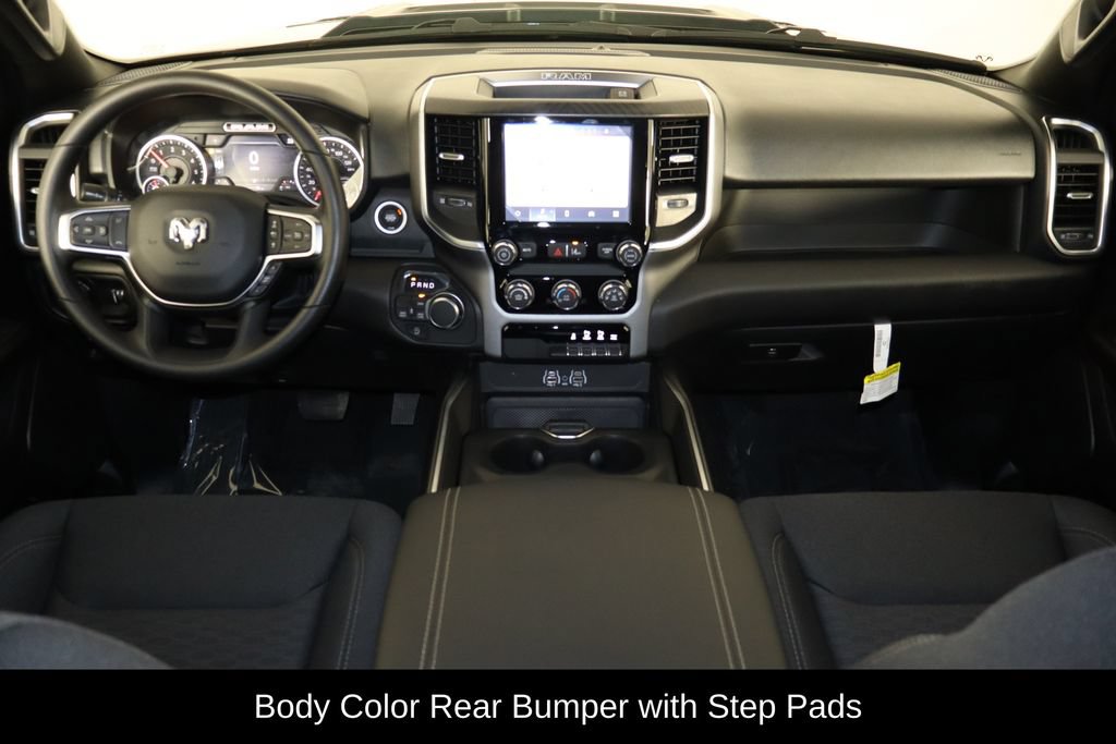 New 2026 RAM 1500 Express AWD/4WD image 13