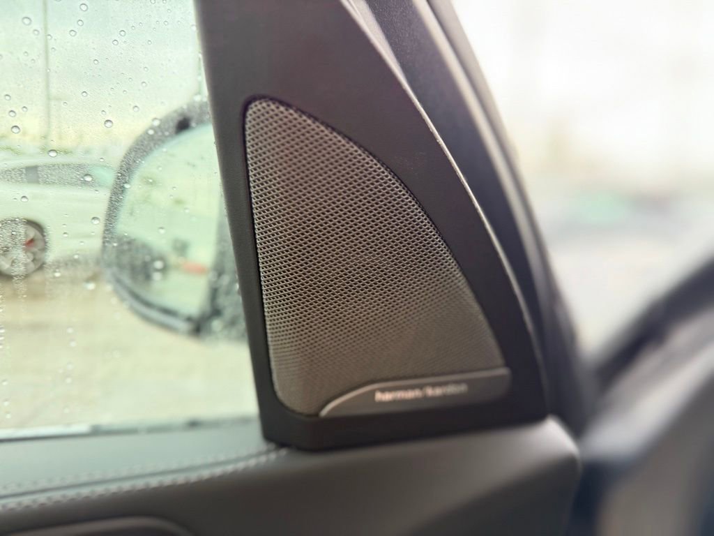 Used 2026 BMW X5 xDrive40i w/ M Sport Package image 6