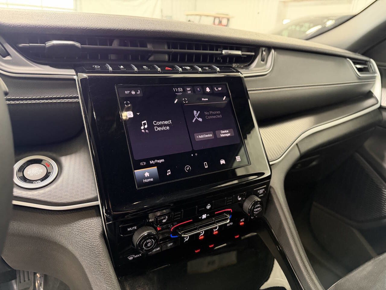 Used 2023 Jeep Grand Cherokee L Laredo AWD/4WD image 26