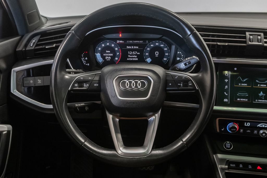 Used 2023 Audi Q3 2.0T Premium w/ Convenience Package AWD/4WD image 13