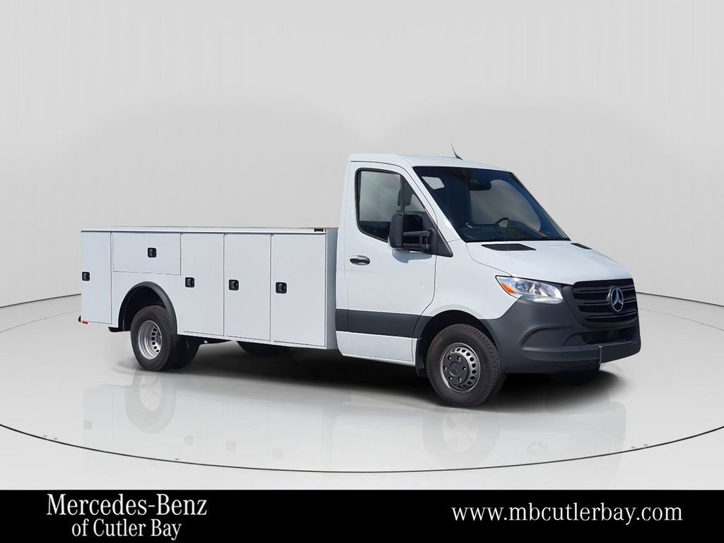New 2023 Mercedes-Benz Sprinter 4500
