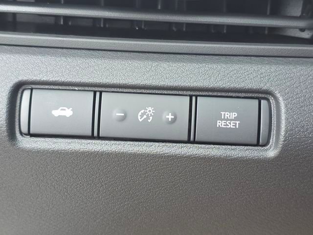 New 2025 Nissan Altima 2.5 SV image 13