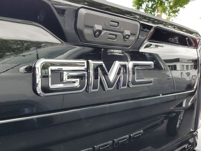 New 2026 GMC Sierra 2500 AT4 w/ Technology Package AWD/4WD image 7