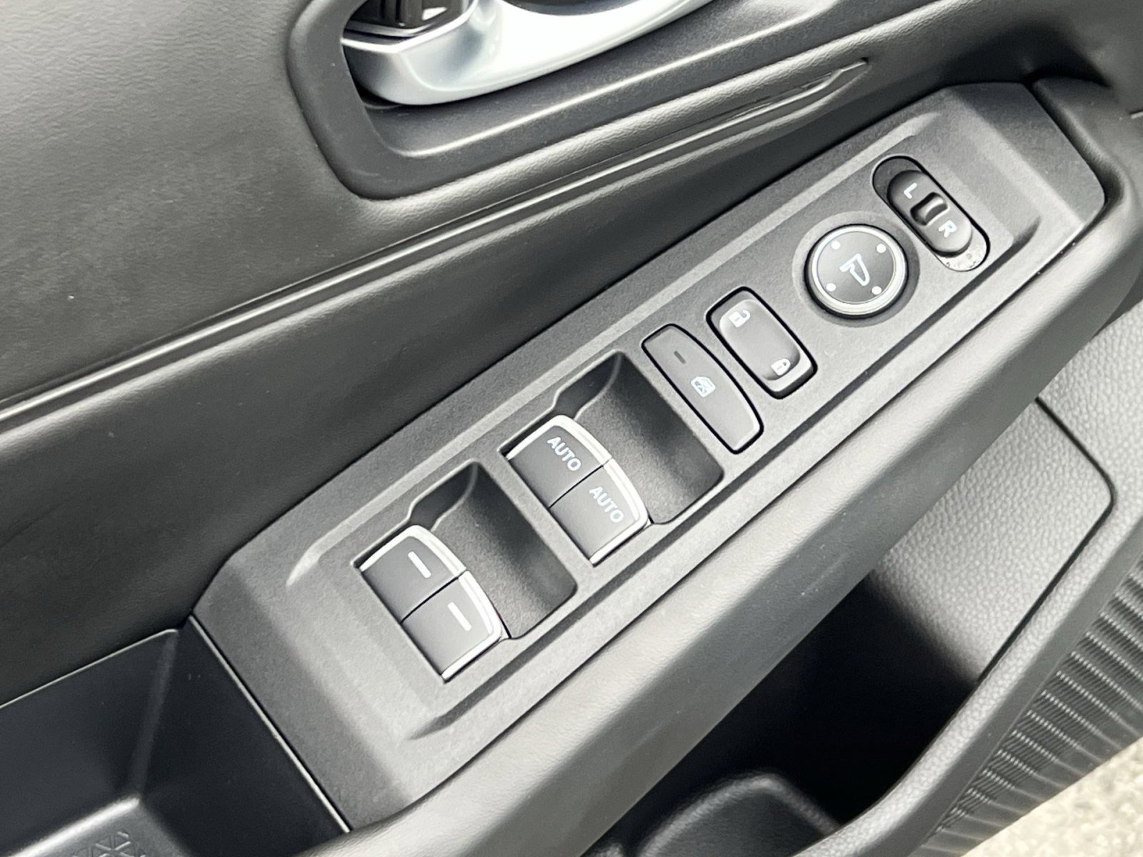 Used 2024 Honda Accord EX image 13