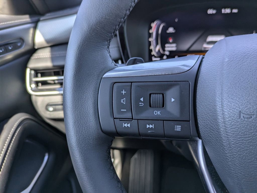 Certified 2025 INFINITI QX60 Luxe w/ Black Edition image 28