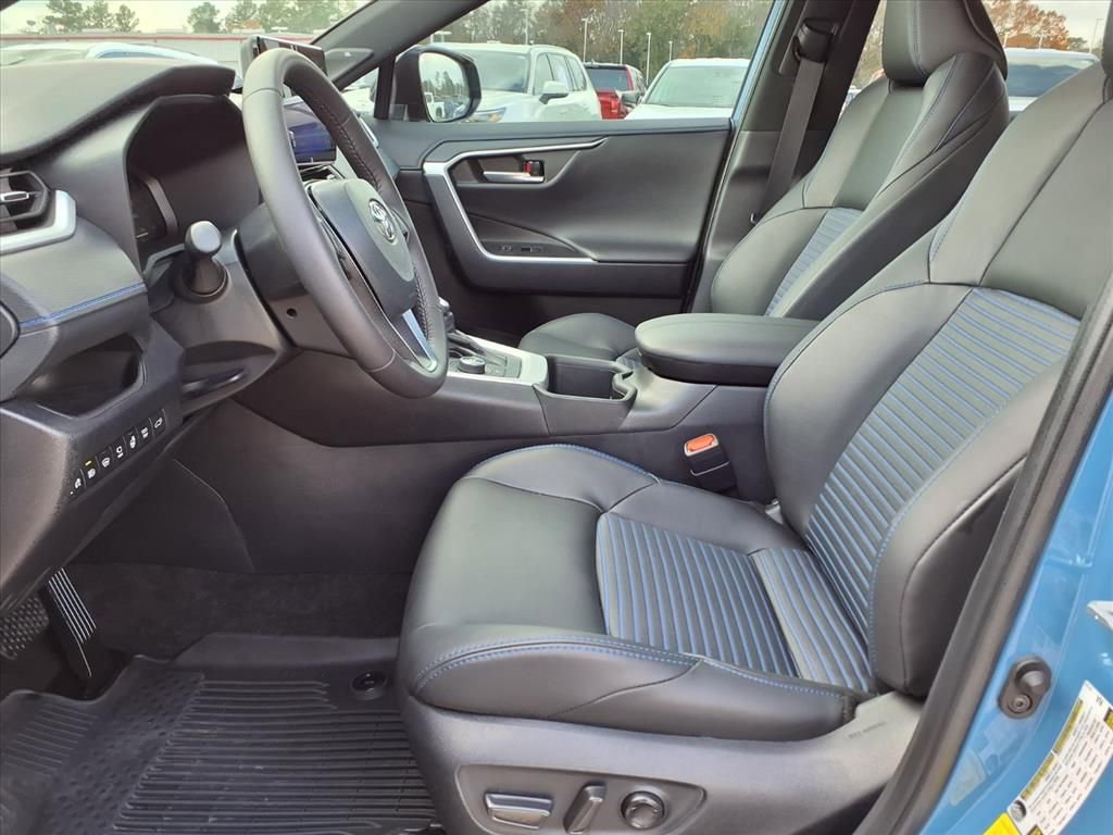 Used 2024 Toyota RAV4 XSE image 18