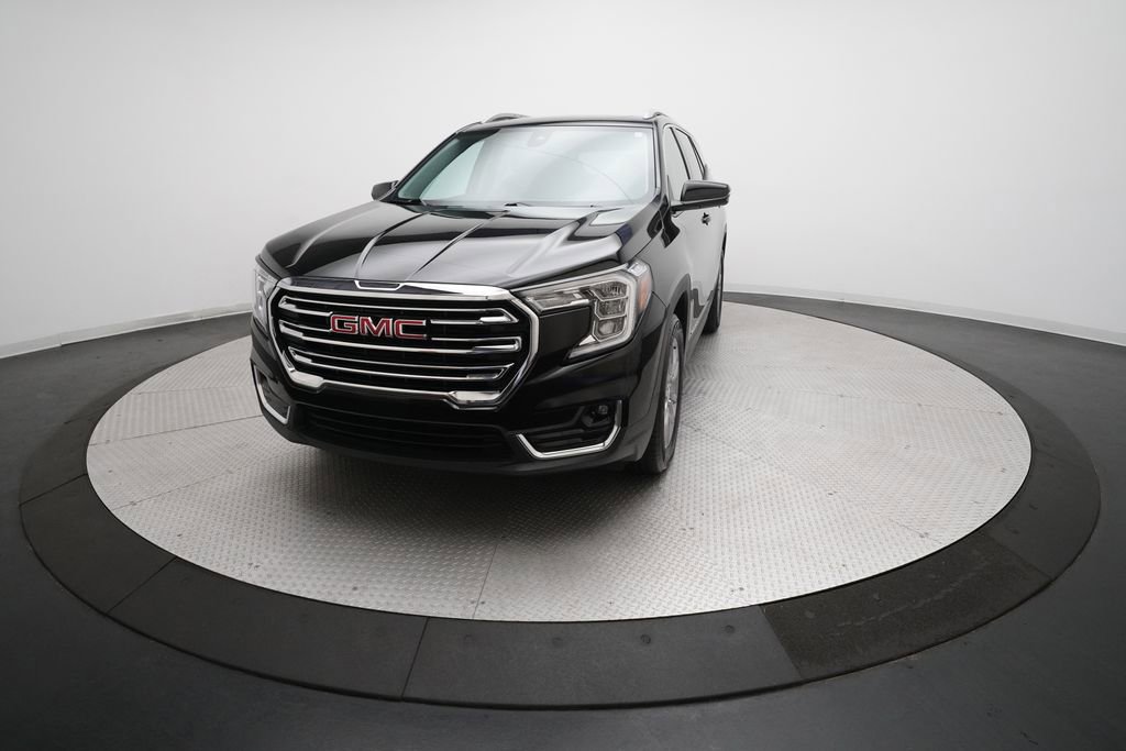 Used 2022 GMC Terrain SLT image 12