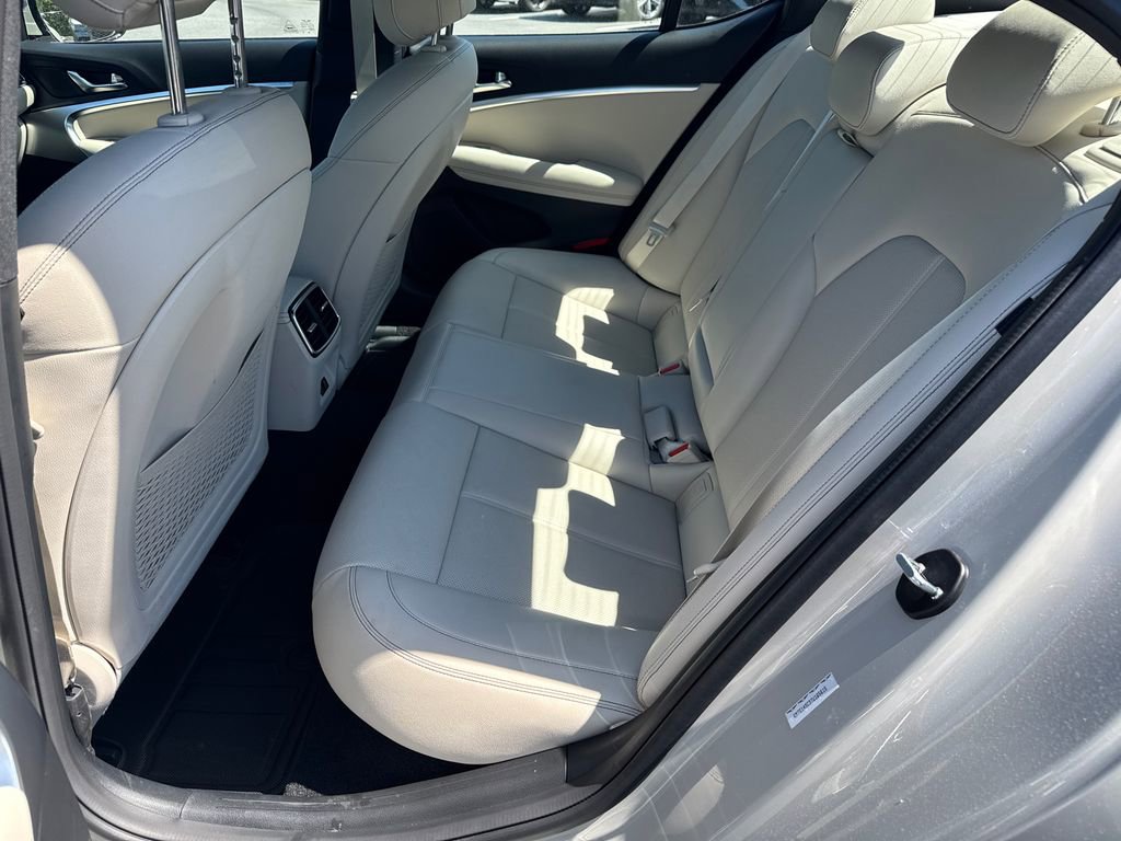 Used 2026 Genesis G70 2.5T RWD image 20