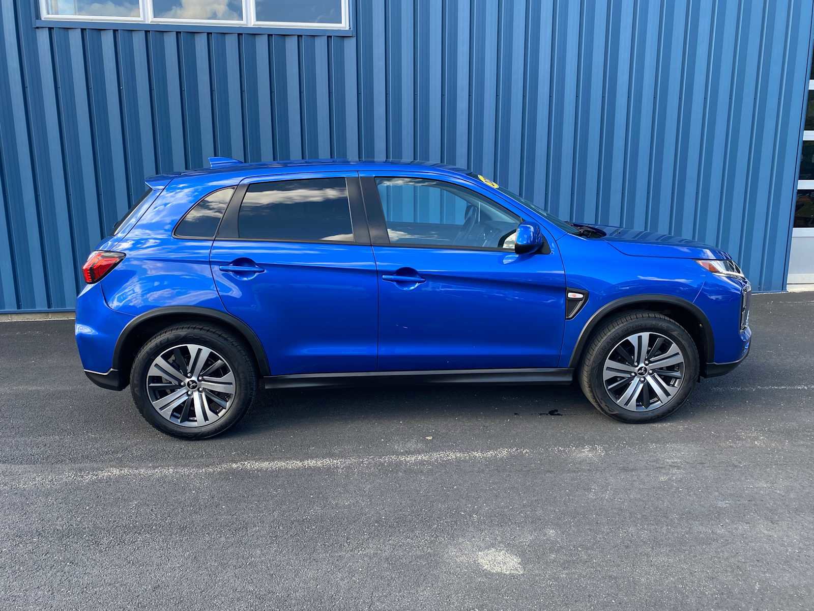 Used 2020 Mitsubishi Outlander Sport ES FWD image 15
