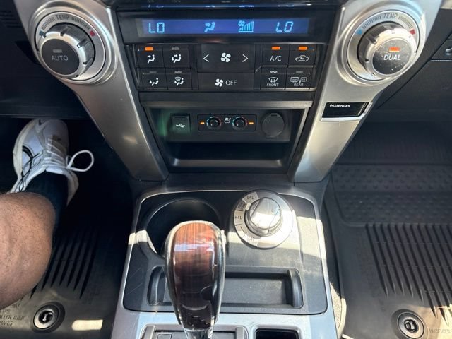 Used 2022 Toyota 4Runner Limited AWD/4WD image 18