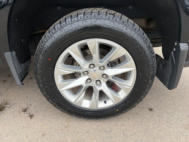 Used 2019 Chevrolet Silverado 1500 LTZ w/ LTZ Plus Package AWD/4WD image 16