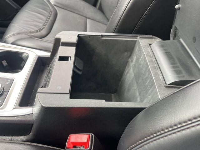 Certified 2024 Ford Explorer Platinum w/ Technology Package image 40