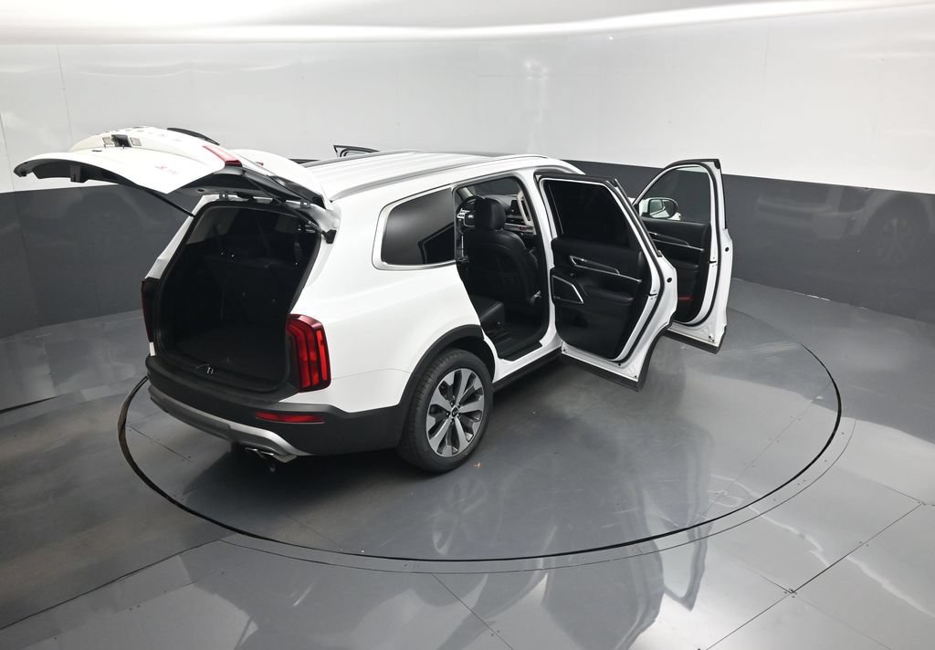 Used 2020 Kia Telluride S AWD/4WD image 29