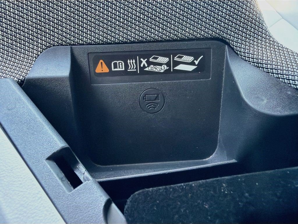 Certified 2025 Cadillac Optiq Sport 1 w/ LPO, ONYX Package AWD/4WD image 30