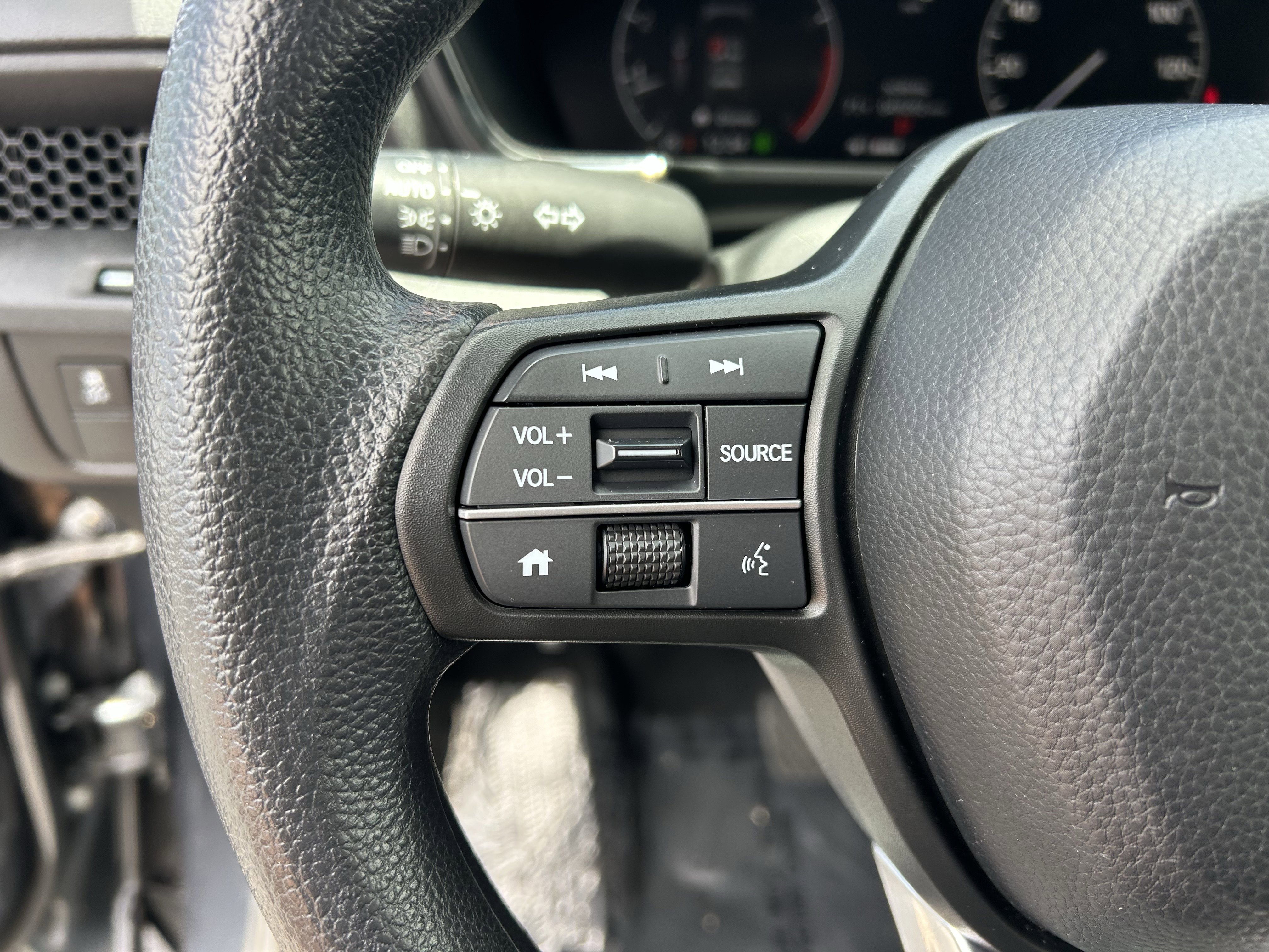 Certified 2023 Honda CR-V EX image 25