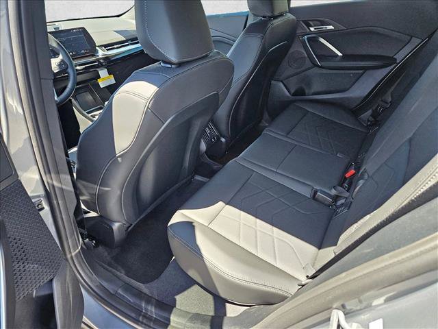 New 2026 BMW X2 xDrive28i w/ Convenience Package AWD/4WD image 14