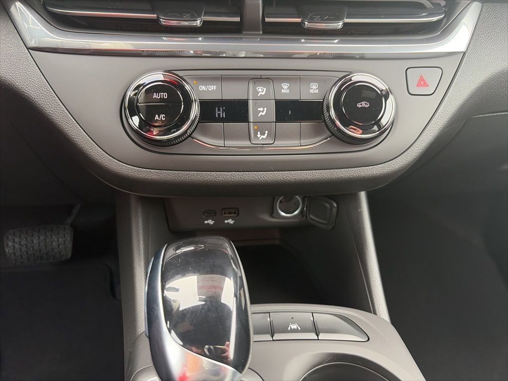 New 2026 Buick Envista Preferred image 17