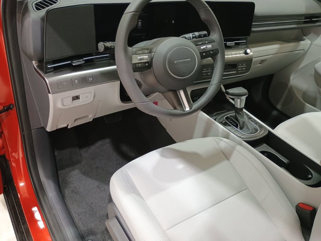 New 2026 Hyundai Kona SEL Sport AWD/4WD image 11