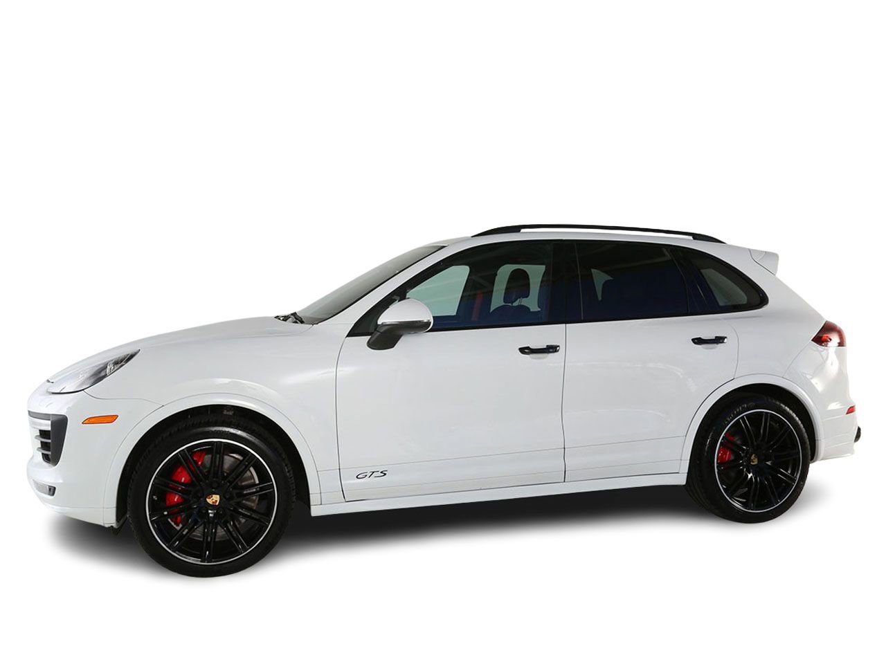 Used 2017 Porsche Cayenne GTS image 9