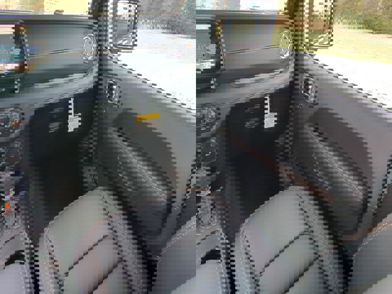 New 2026 Jeep Wrangler Sahara image 15