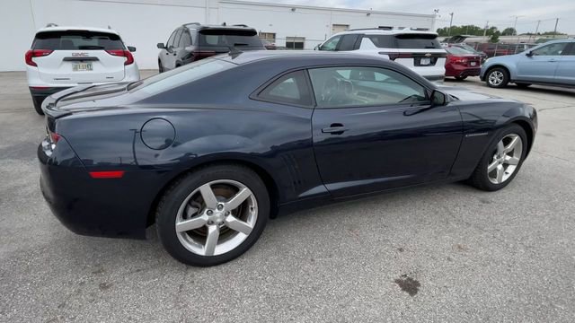 Used 2013 Chevrolet Camaro LT RWD image 2