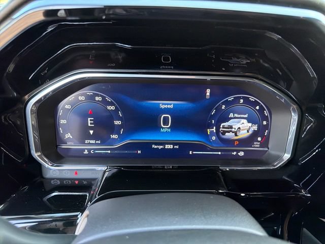 Used 2024 Chevrolet Silverado 1500 LT Trail Boss w/ LT Trail Boss Premium Package AWD/4WD image 17