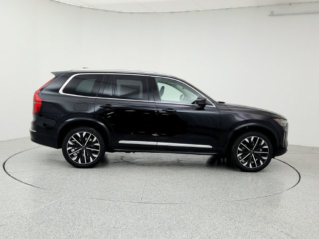 New 2026 Volvo XC90 B6 Plus w/ Protection Package AWD/4WD image 4