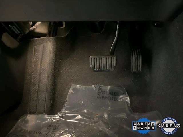 Used 2025 Volvo XC40 B5 Core image 37