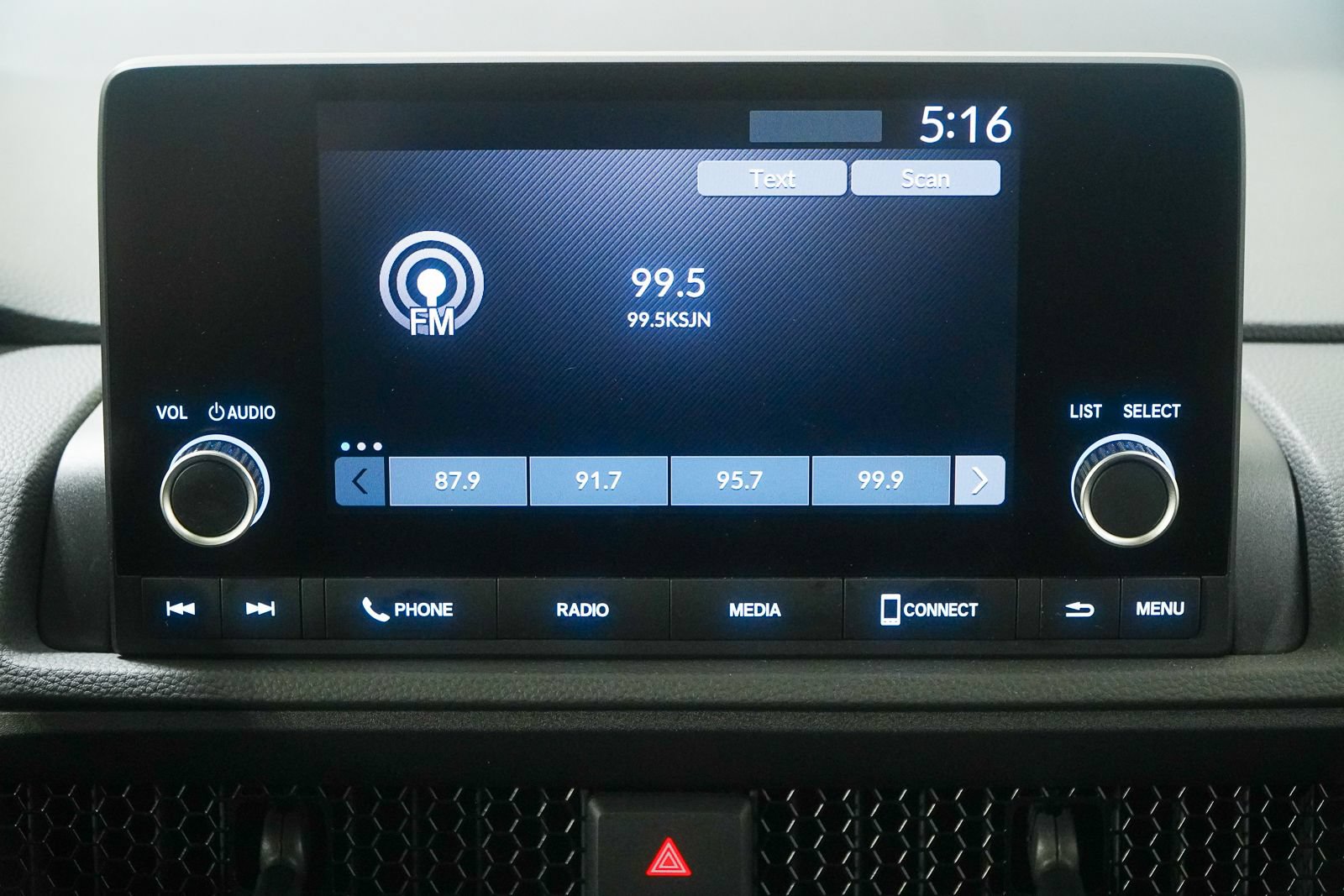 Used 2024 Honda CR-V EX image 28