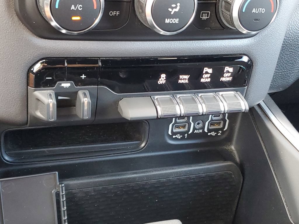 Certified 2022 RAM 1500 Big Horn AWD/4WD image 28
