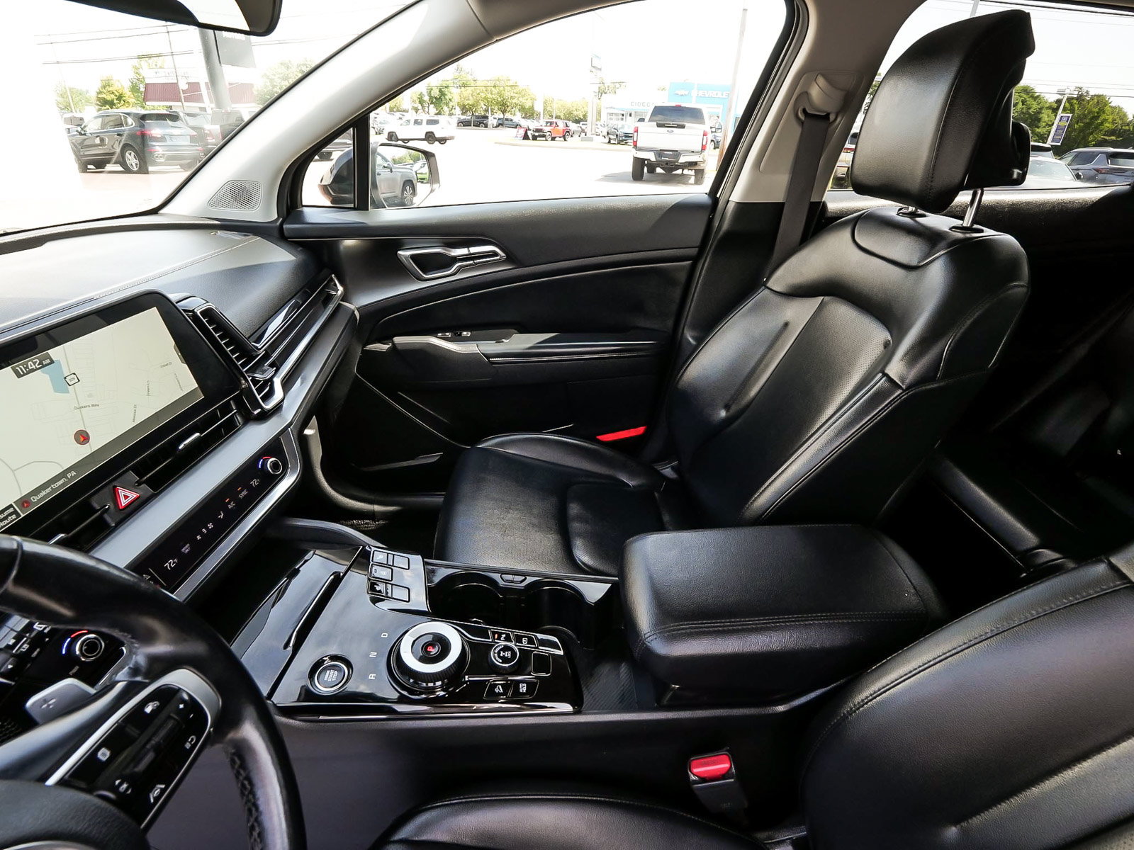 Used 2023 Kia Sportage EX w/ EX Premium Package AWD/4WD image 31