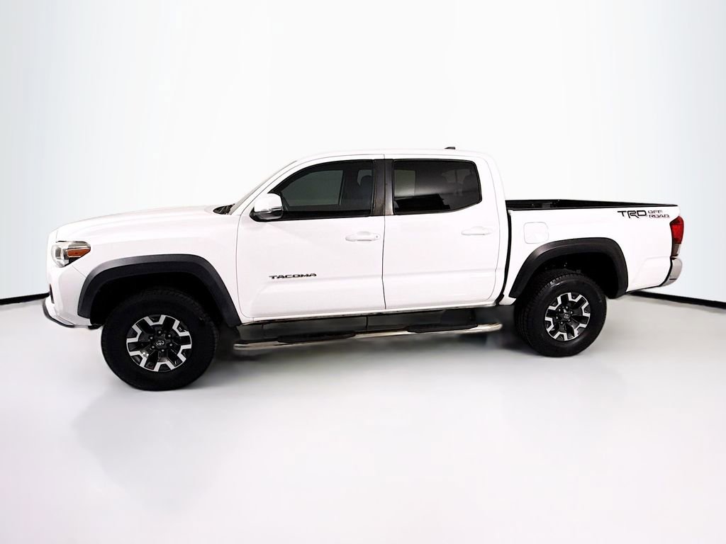 Used 2019 Toyota Tacoma TRD Off-Road RWD image 8