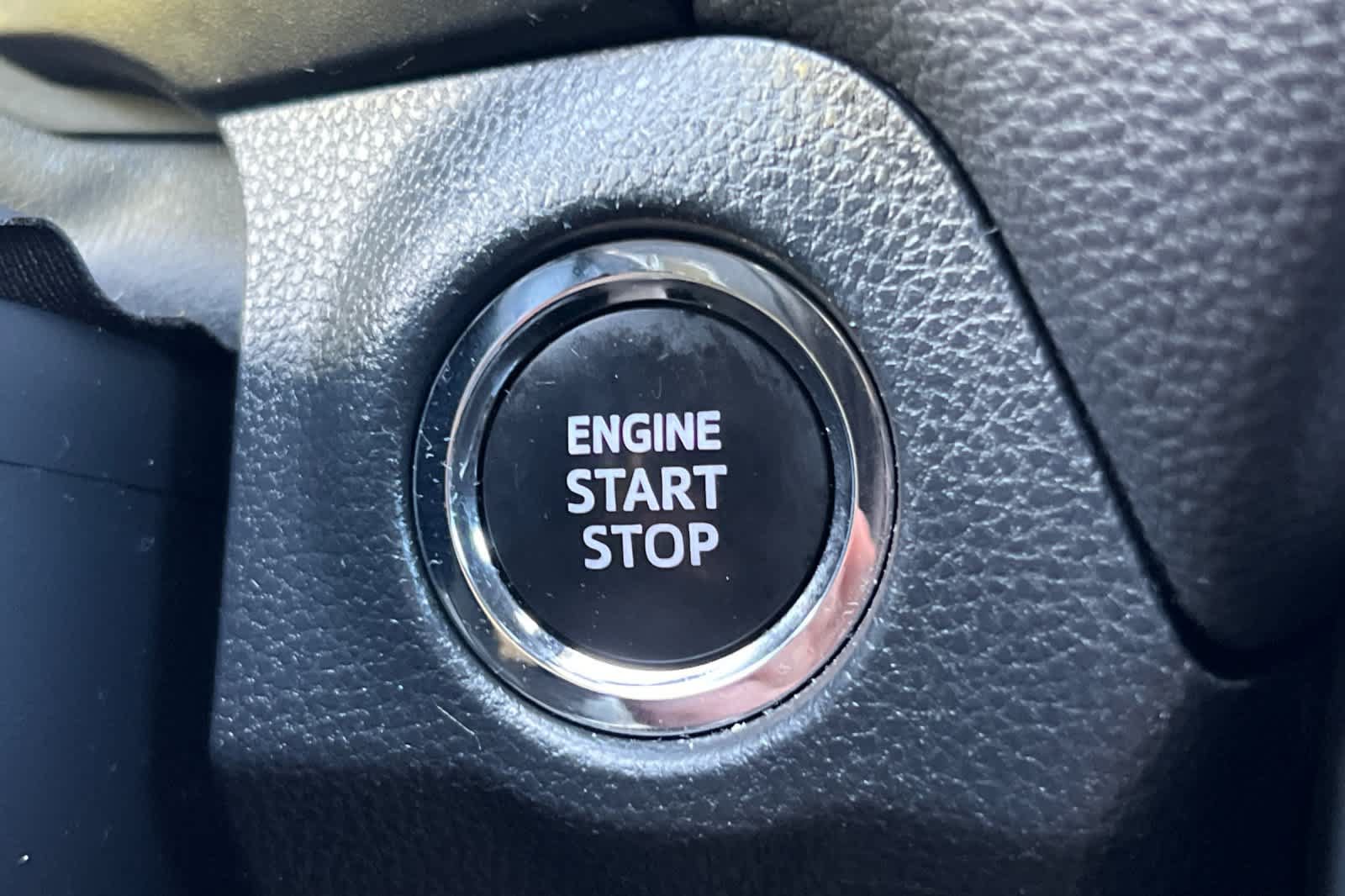 Certified 2023 Toyota RAV4 XLE AWD/4WD image 24