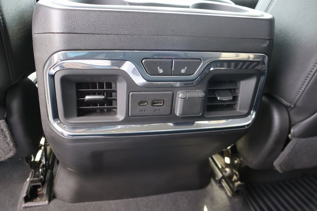 Used 2021 Chevrolet Silverado 3500 LTZ w/ LTZ Convenience Package image 25