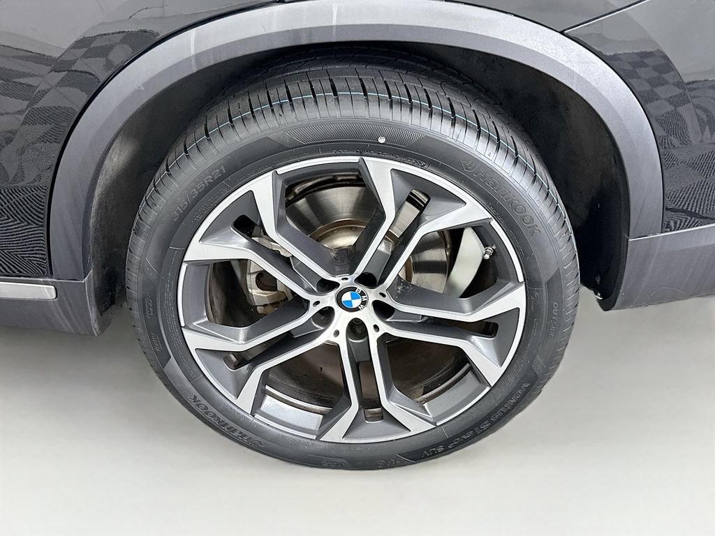 Used 2022 BMW X5 sDrive40i w/ Parking Assistance Package image 30