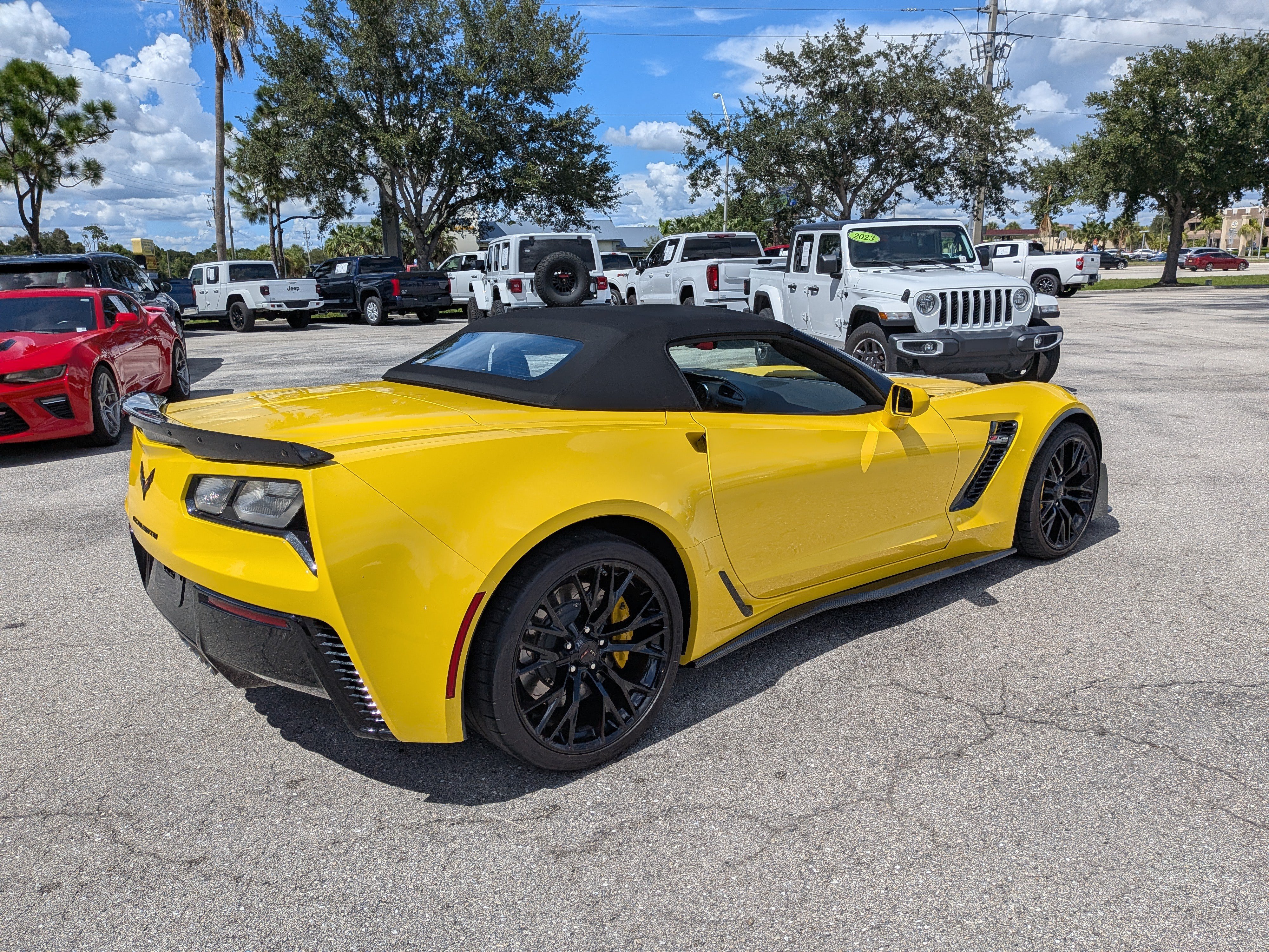 Used 2016 Chevrolet Corvette Z06 w/ 3LZ Preferred Equipment Group RWD image 4