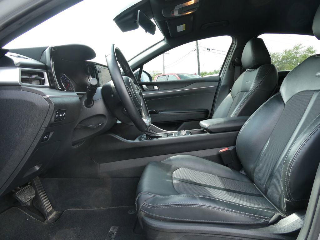 Used 2022 Kia K5 GT-Line AWD/4WD image 16