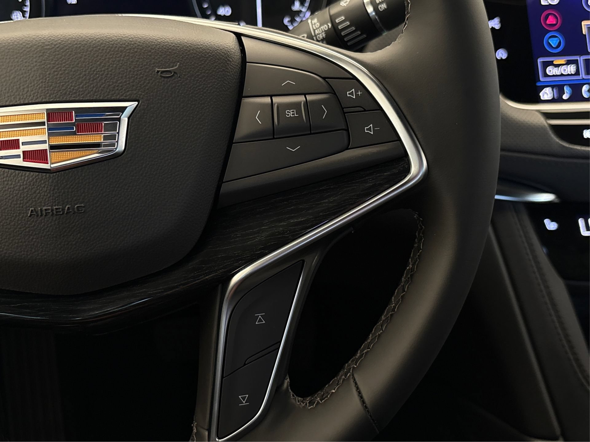 New 2026 Cadillac XT5 Premium Luxury FWD image 28