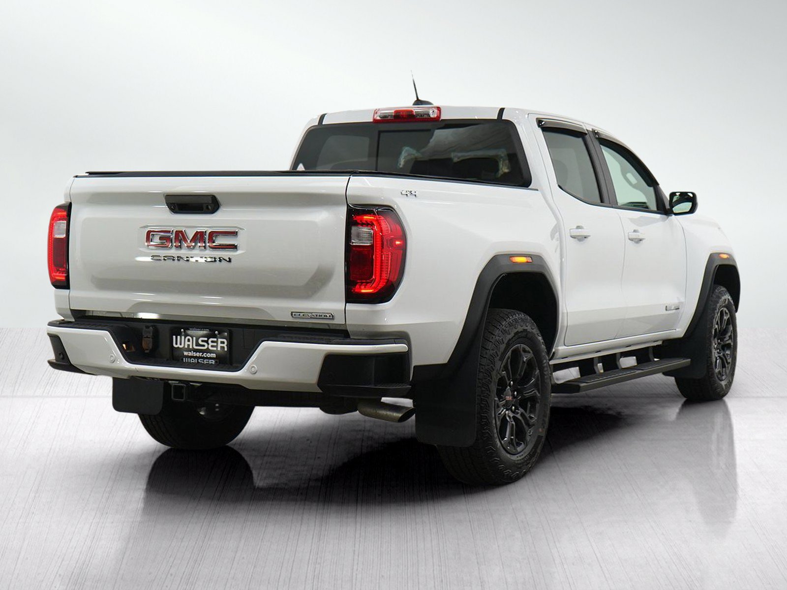 Used 2025 GMC Canyon Elevation w/ Convenience Package AWD/4WD image 5