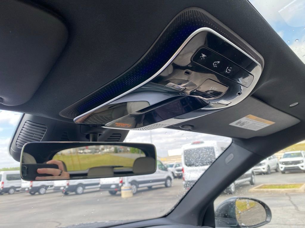 Used 2024 Mercedes-Benz GLC 300 image 24