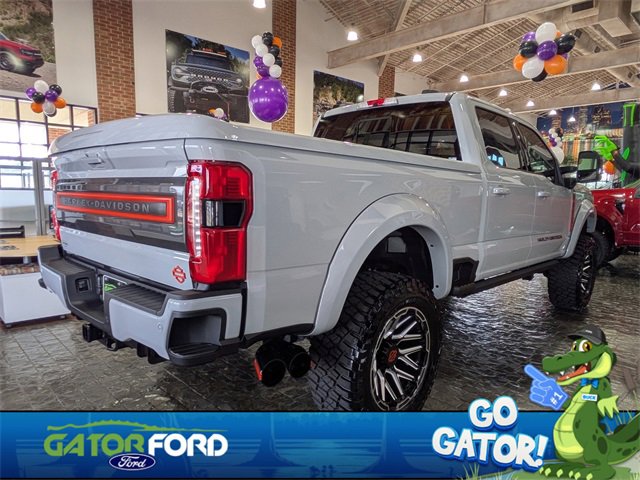 New 2026 Ford F250 Lariat w/ Black Appearance Package image 5