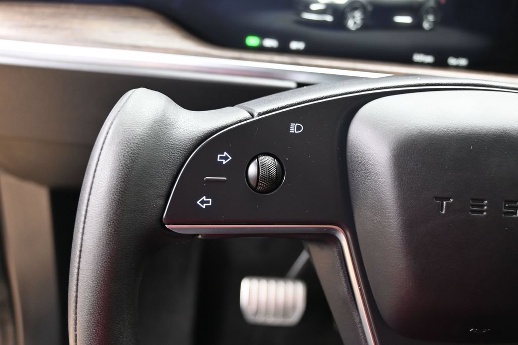 Used 2022 Tesla Model X AWD/4WD image 19