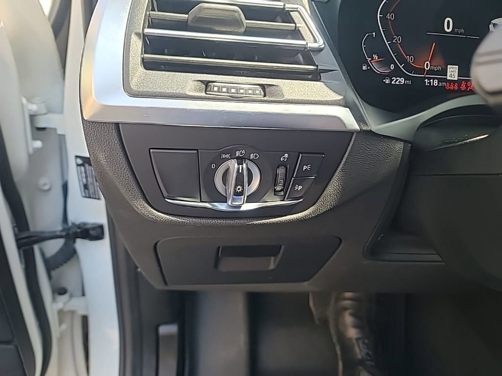 Used 2023 BMW X3 sDrive30i w/ Convenience Package image 16