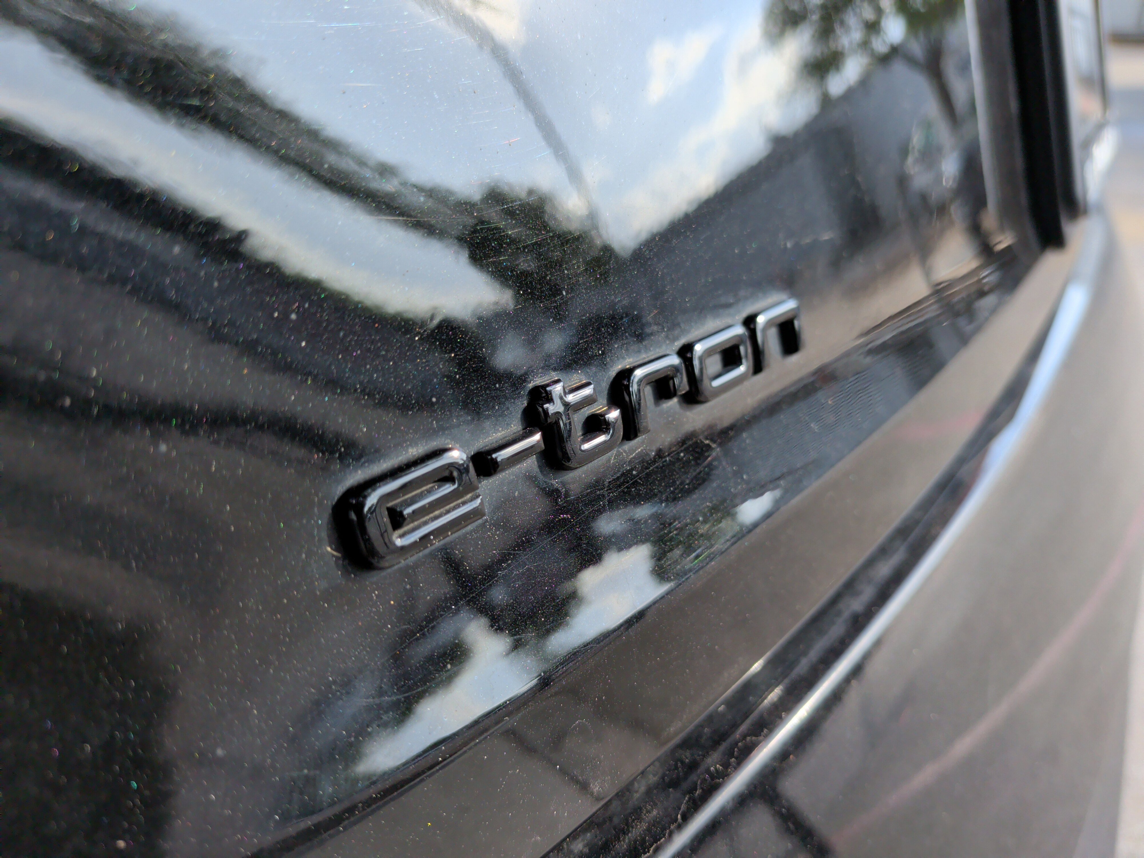 Certified 2023 Audi e-tron Premium w/ Convenience Plus Package AWD/4WD image 39