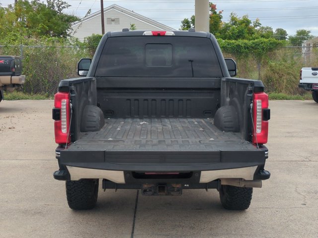 Used 2023 Ford F250 Lariat w/ Lariat Ultimate Package AWD/4WD image 6