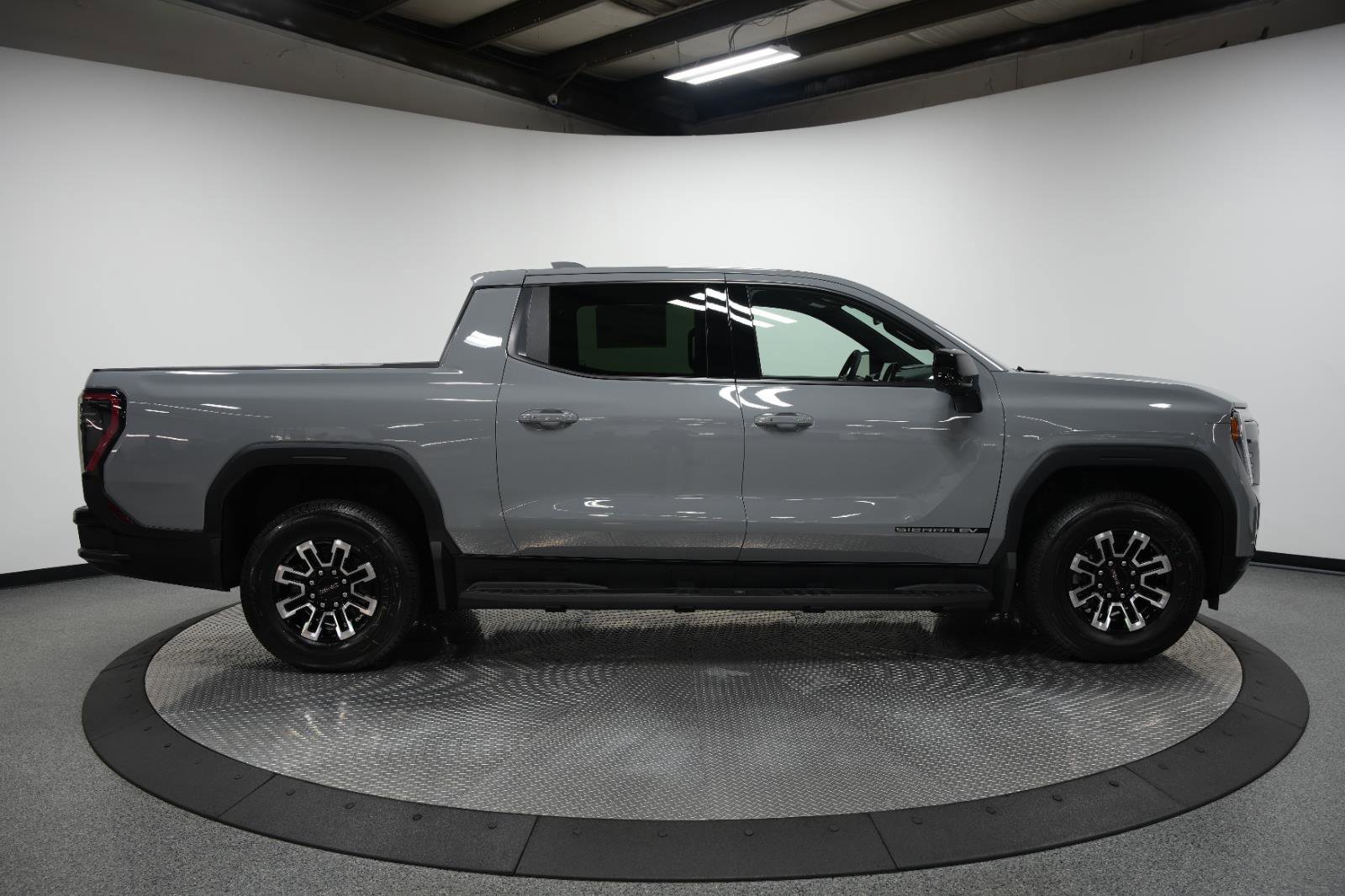 New 2026 GMC Sierra EV Elevation image 9