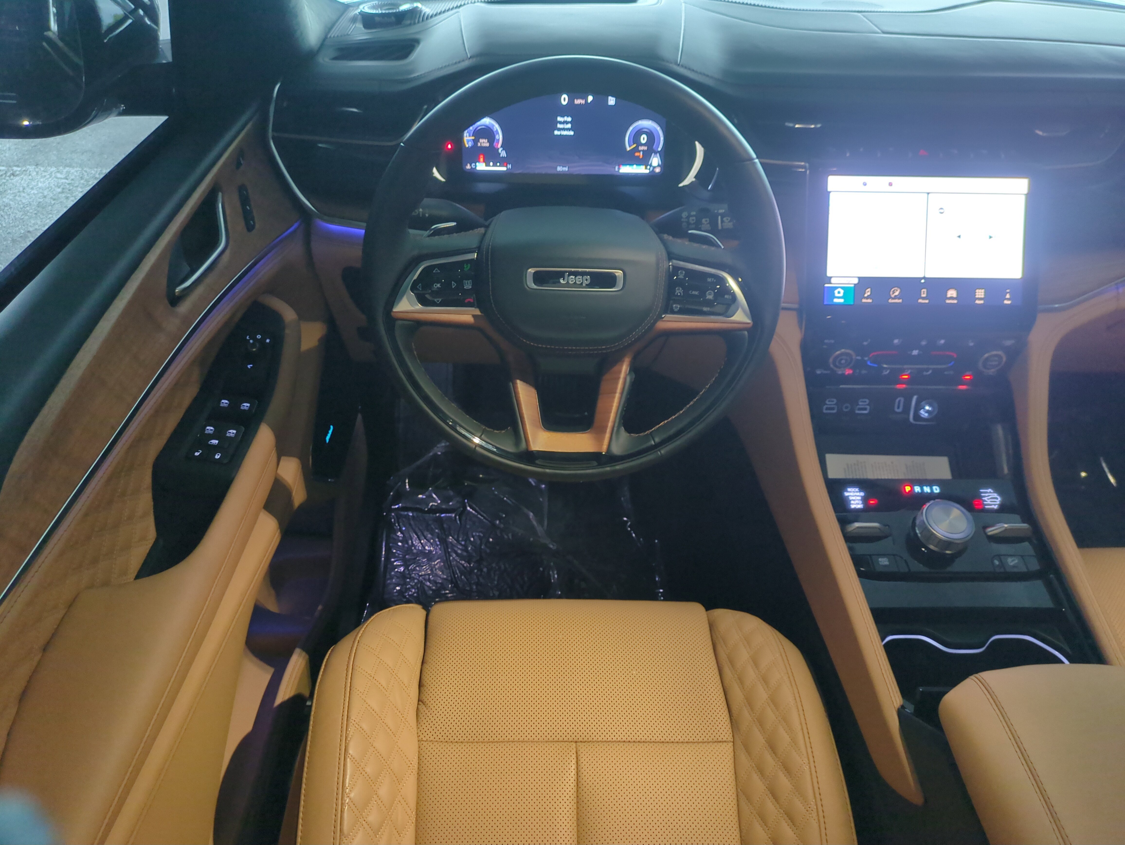 New 2025 Jeep Grand Cherokee L Summit image 17