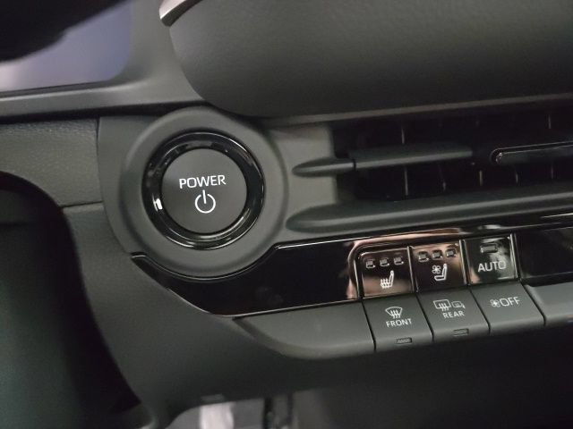 New 2026 Toyota Crown Platinum AWD/4WD image 31